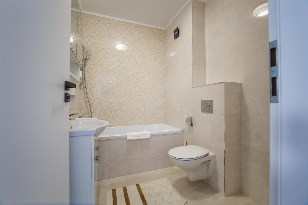 No. 11 - The Penthouse In City Center Oradea Eksteriør bilde